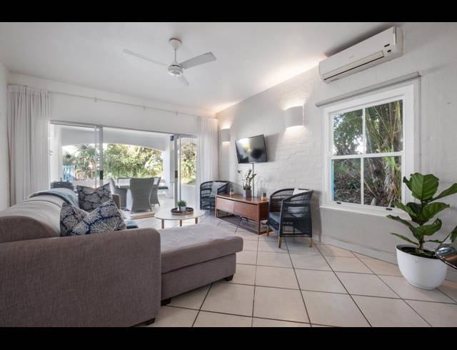 3 BEDROOM APARTMENT FOR SALE IN SHAKAS ROCK